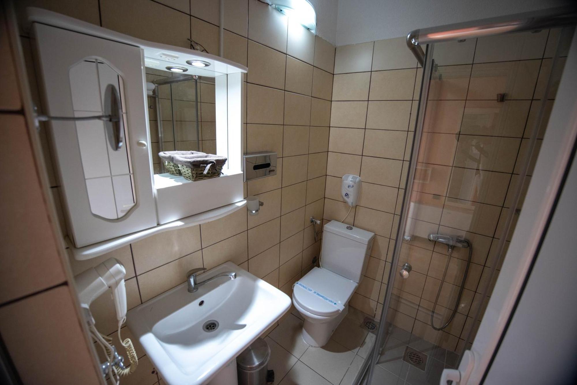 Hotel Pamela Concept Negotin Oda fotoğraf